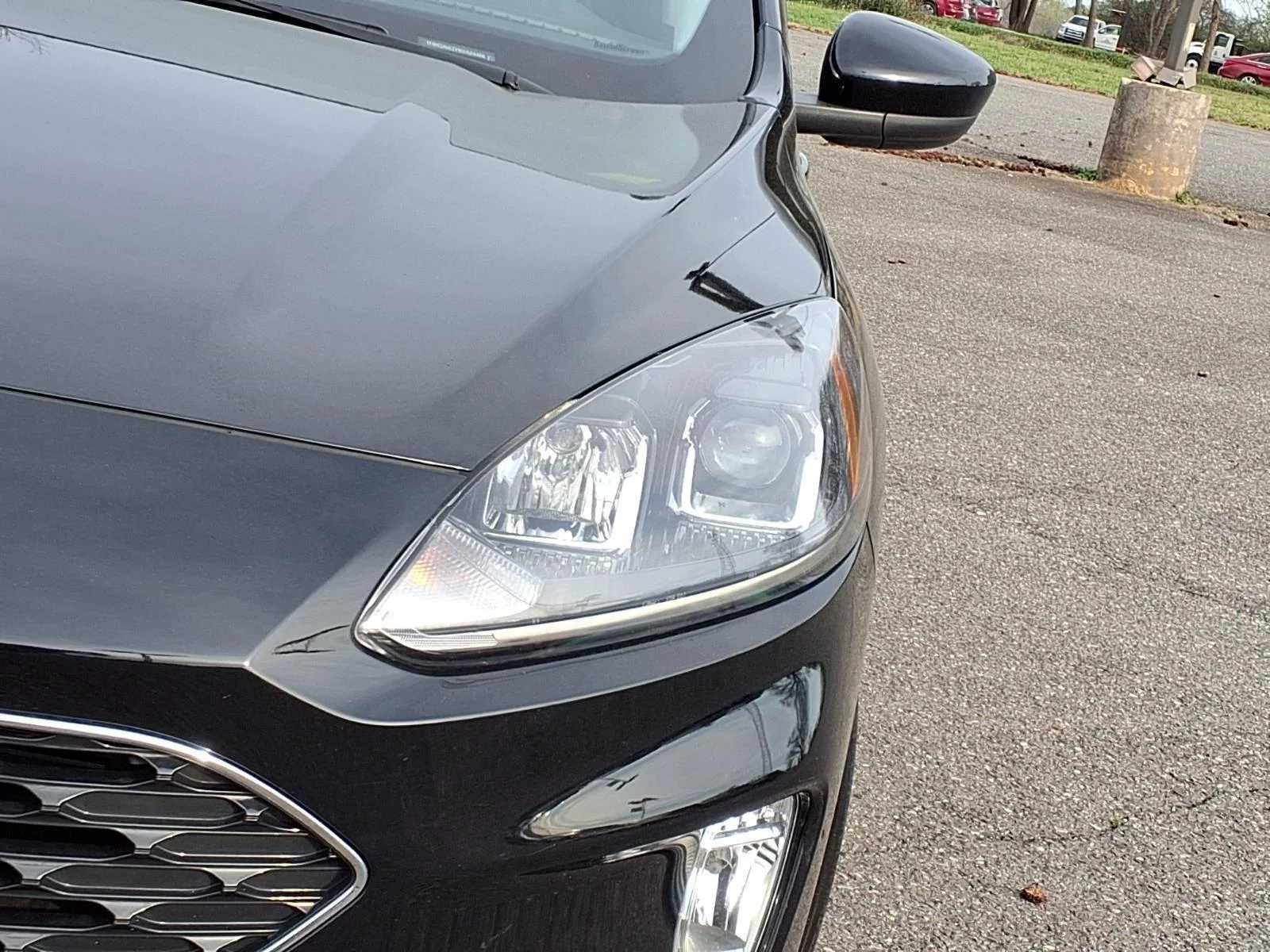 Used 2022 Agate Black Metallic Ford SEL Plug-In Hybrid image 15