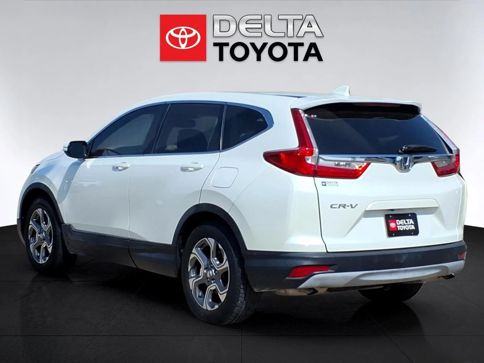 Used 2017 White Diamond Pearl Honda EX-L image 3