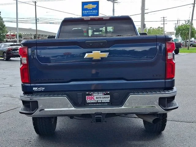 Used 2022 Northsky Blue Metallic Chevrolet LTZ image 6