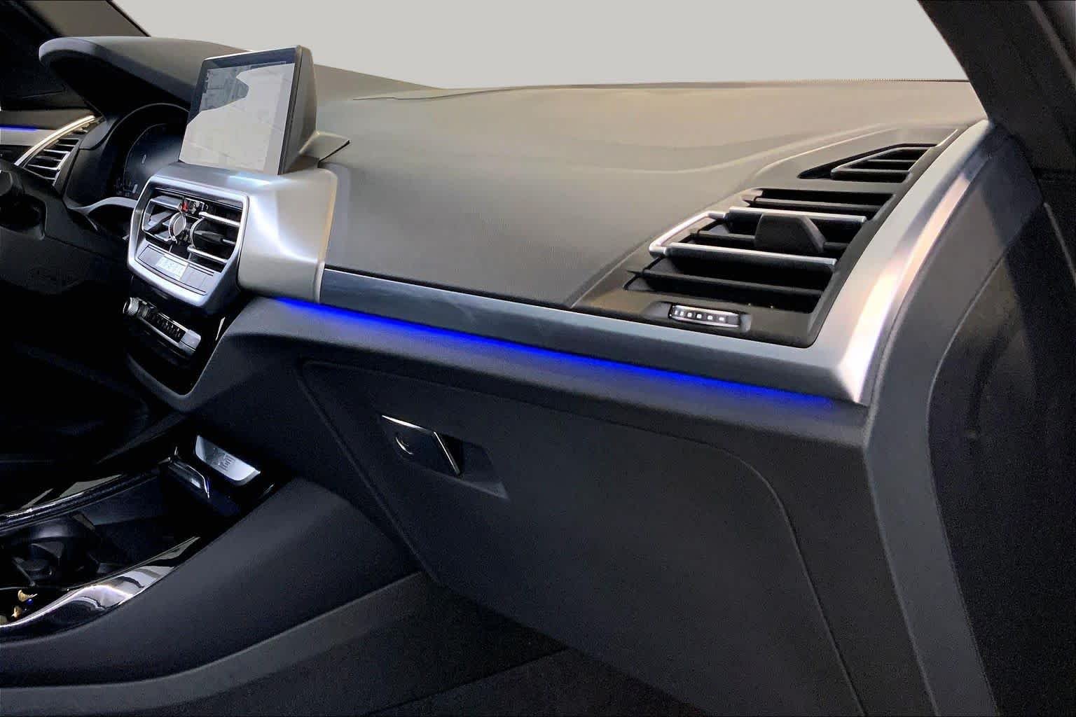 Used 2024 Skyscraper Grey Metallic BMW xDrive30i image 18