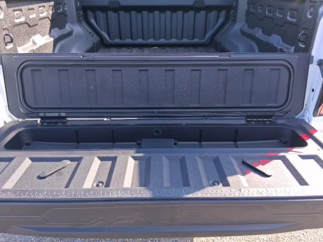 2026 Chevrolet Colorado Work Truck - Photo 8