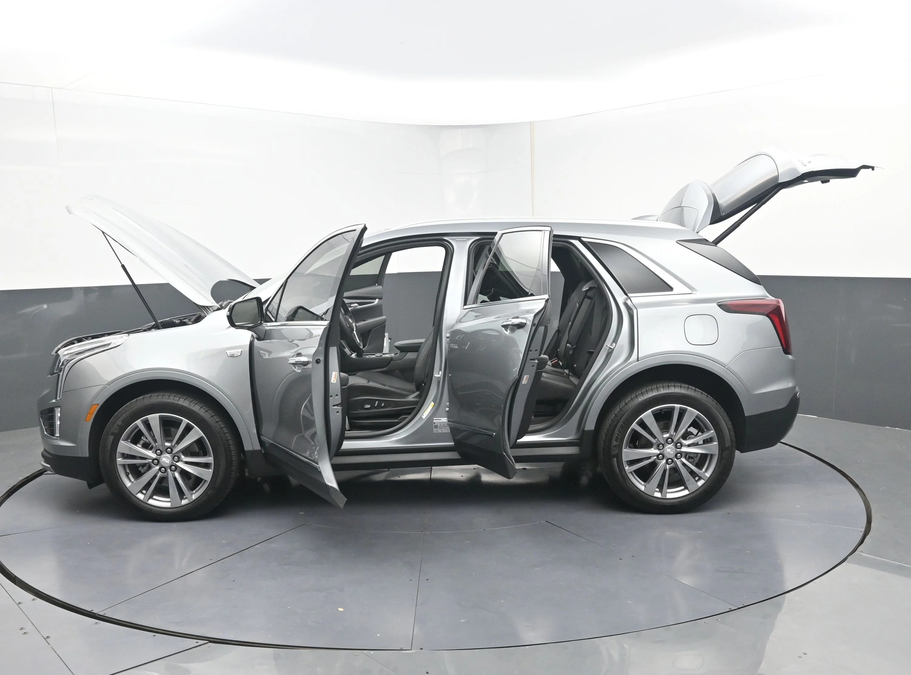 2025 Cadillac XT5 Premium Luxury - Photo 23