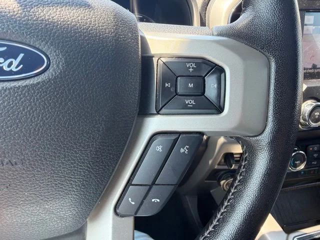 Used 2020 Black Ford Lariat image 20