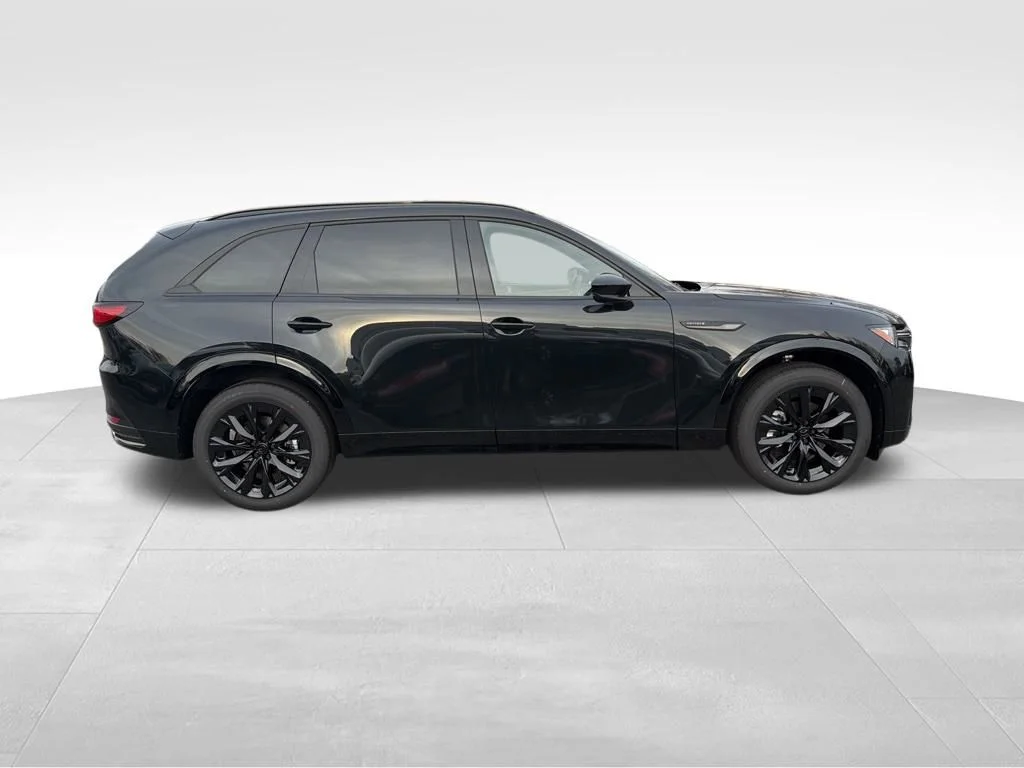 New 2026 Jet Black Mica Mazda 3.3 Turbo S Premium image 7