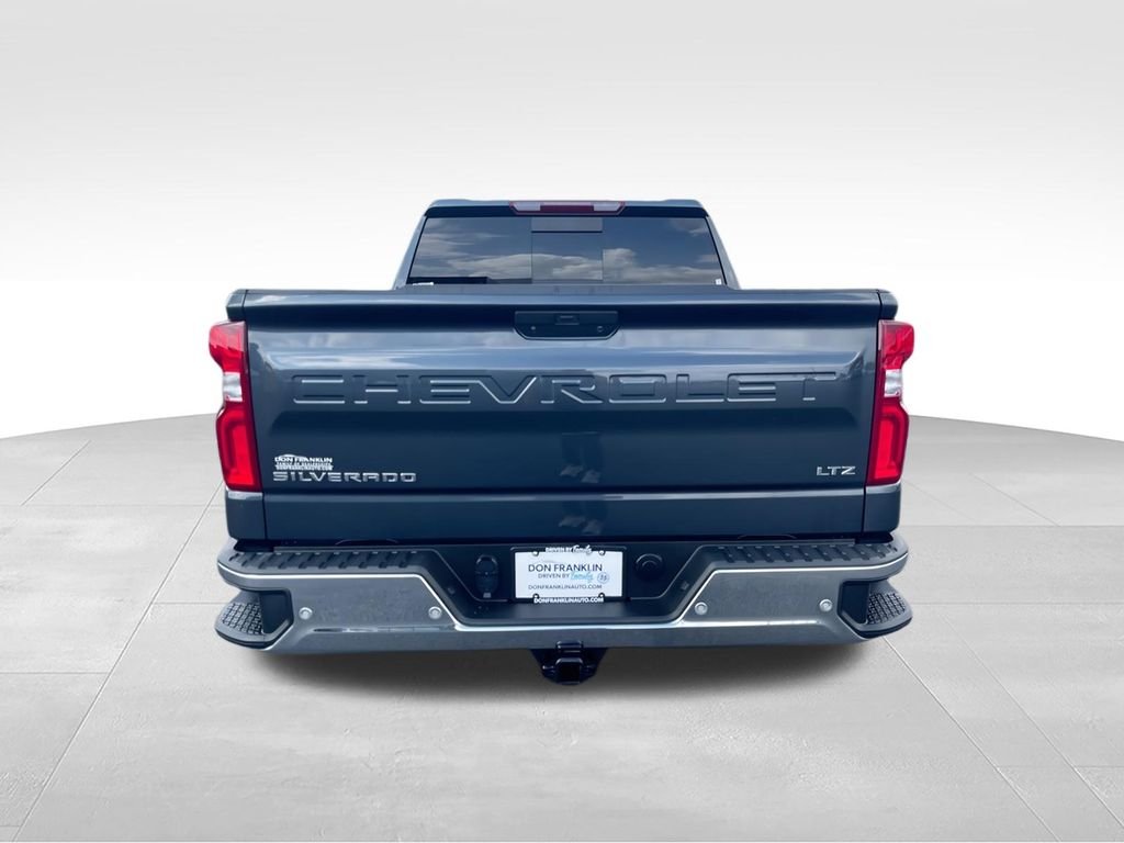 Used 2022 Gray Chevrolet LTZ image 7