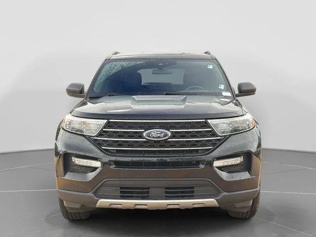 Used 2020 Black Ford XLT image 9