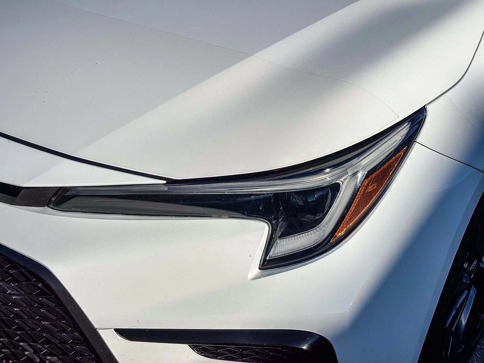 Certified Used 2024 Ice Cap Toyota SE image 8