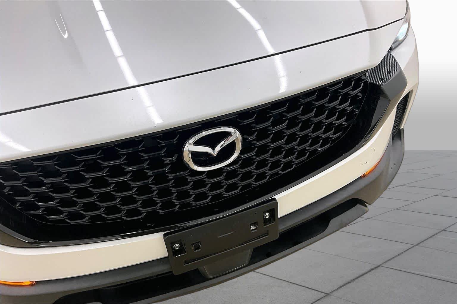Used 2023 Wind Chill Pearl Mazda 2.5 S Premium Plus Package image 29
