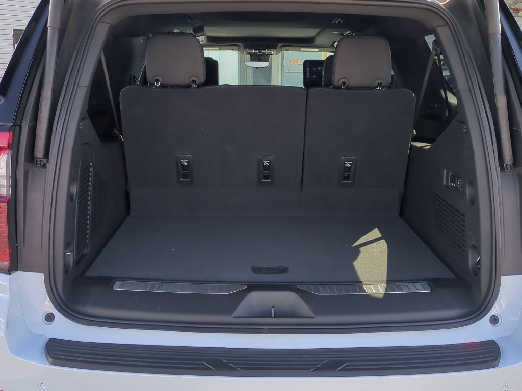 2026 GMC Yukon XL Denali - Photo 32