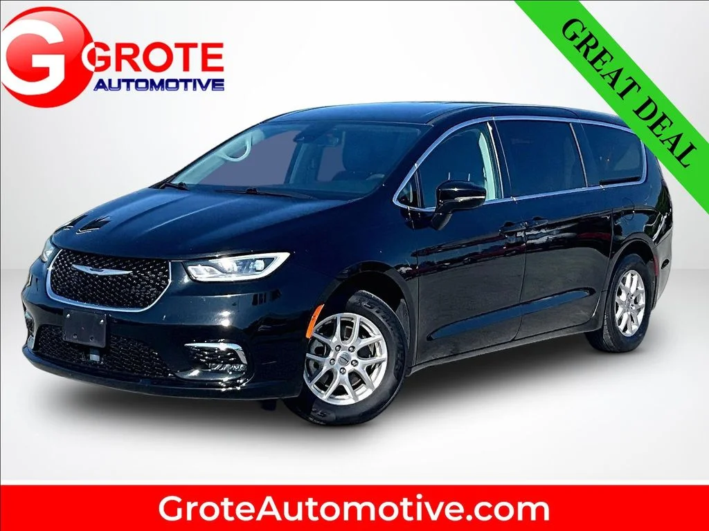 Used 2024 Black Chrysler Touring L image 1