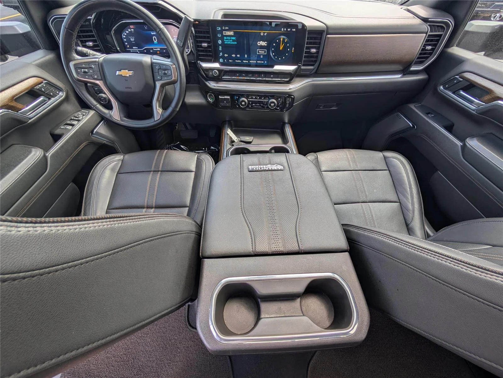 Used 2024 Black Chevrolet High Country image 27