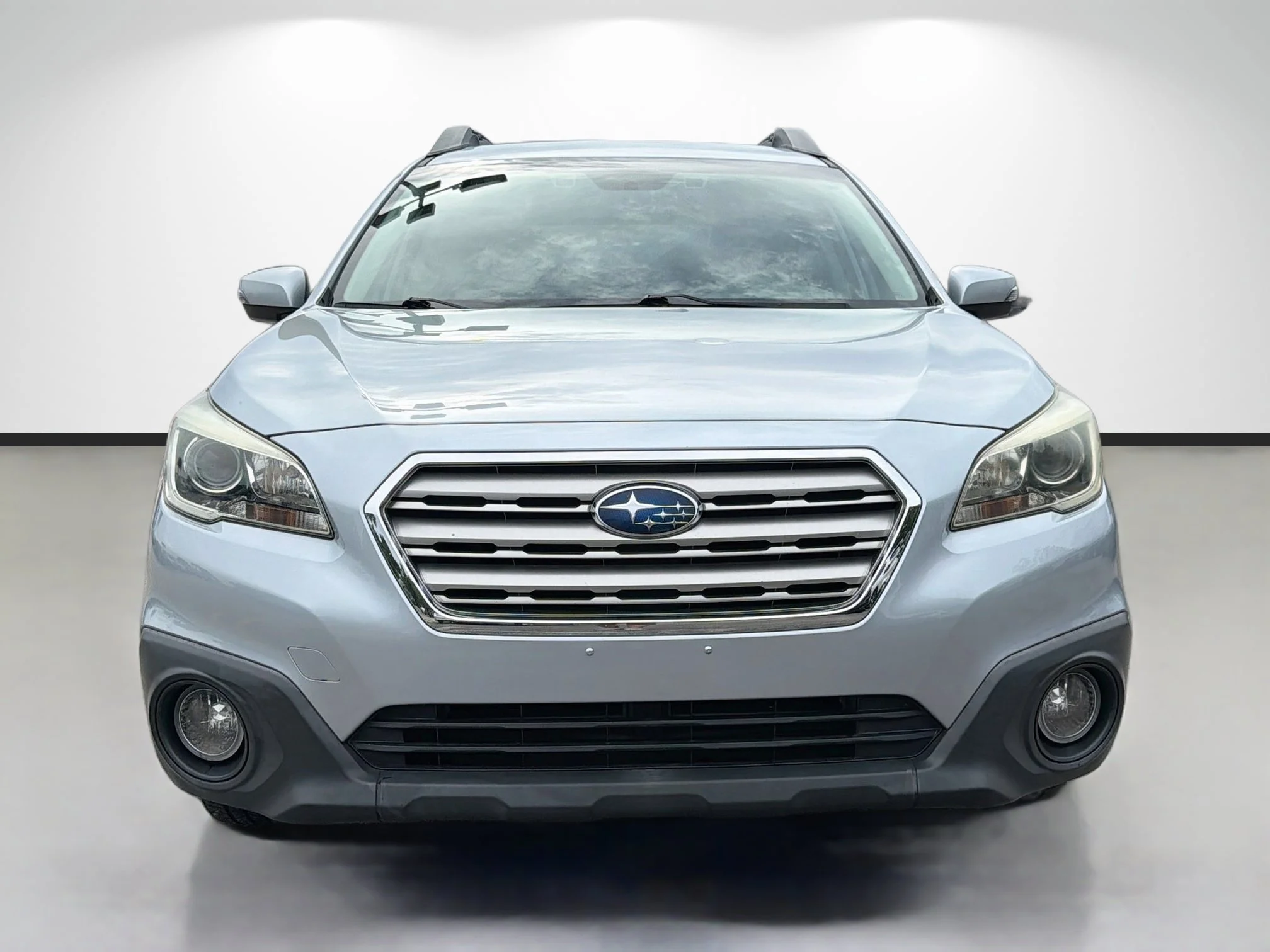 Used 2016 Ice Silver Metallic Subaru 2.5i Premium image 8