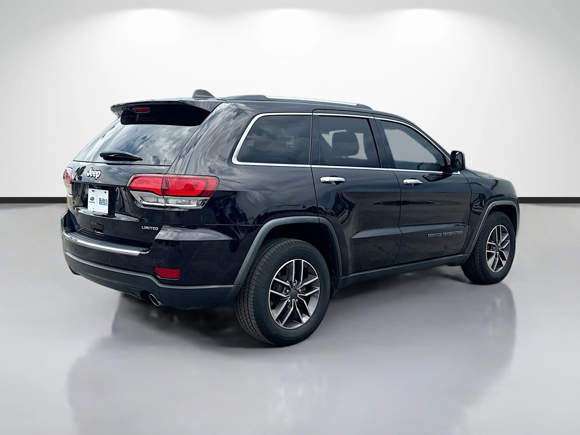 Used 2020 Sangria Metallic Clearcoat Jeep Limited image 3