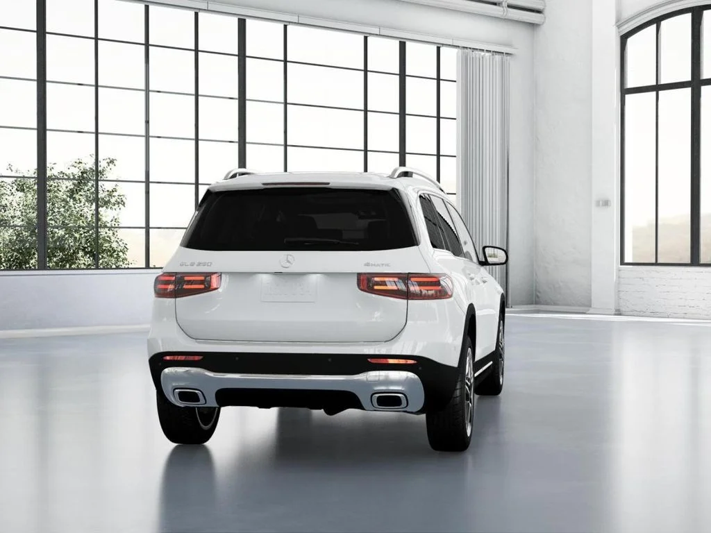 New 2026 White Mercedes-Benz GLB 250 image 24