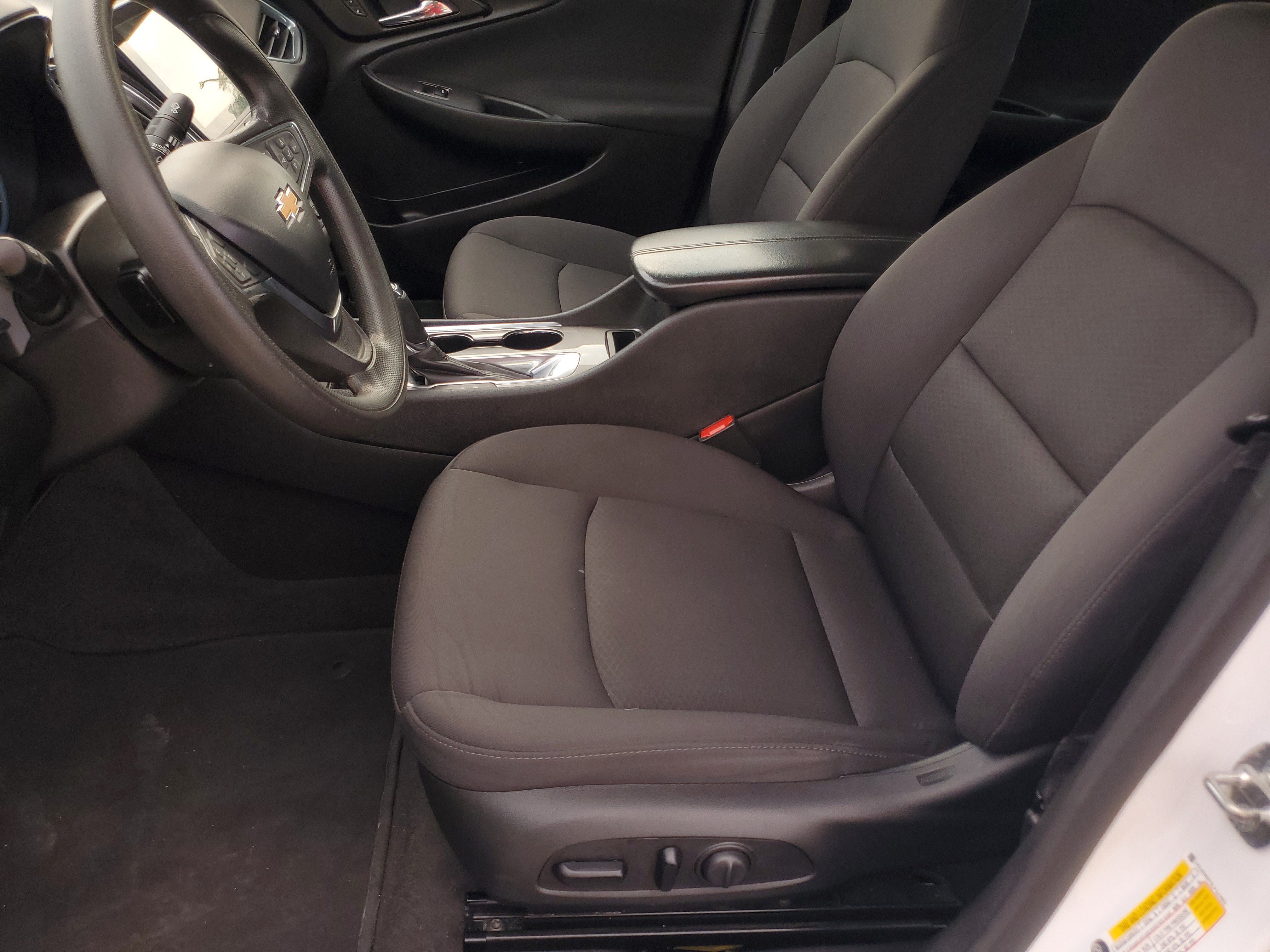 Used 2020 Summit White Chevrolet LT image 18