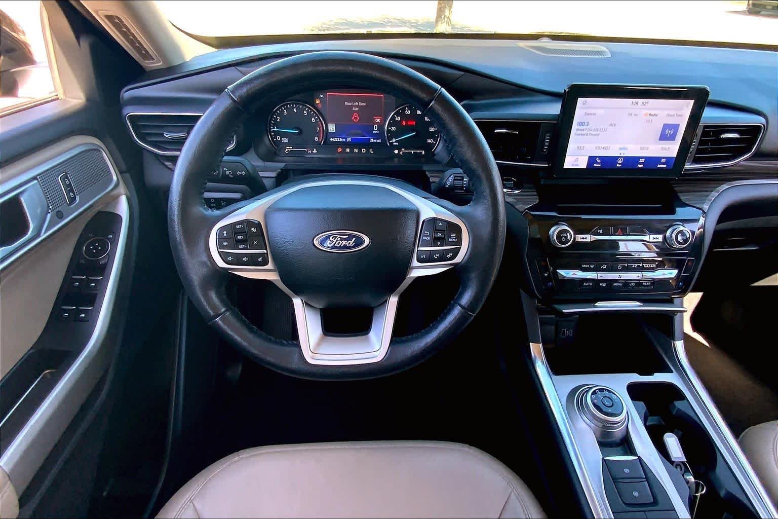 2023 Ford Explorer Limited - Photo 6