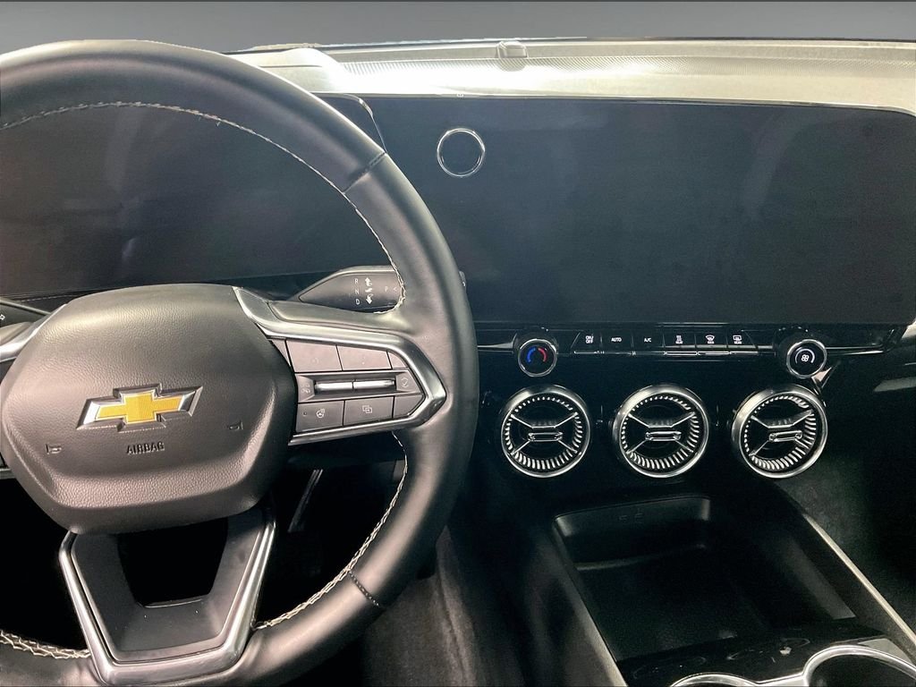 Used 2024 Gray Chevrolet LT image 19