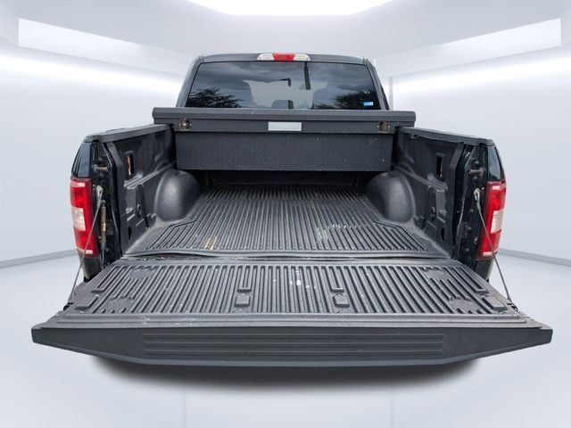 Used 2018 Black Ford XLT image 13