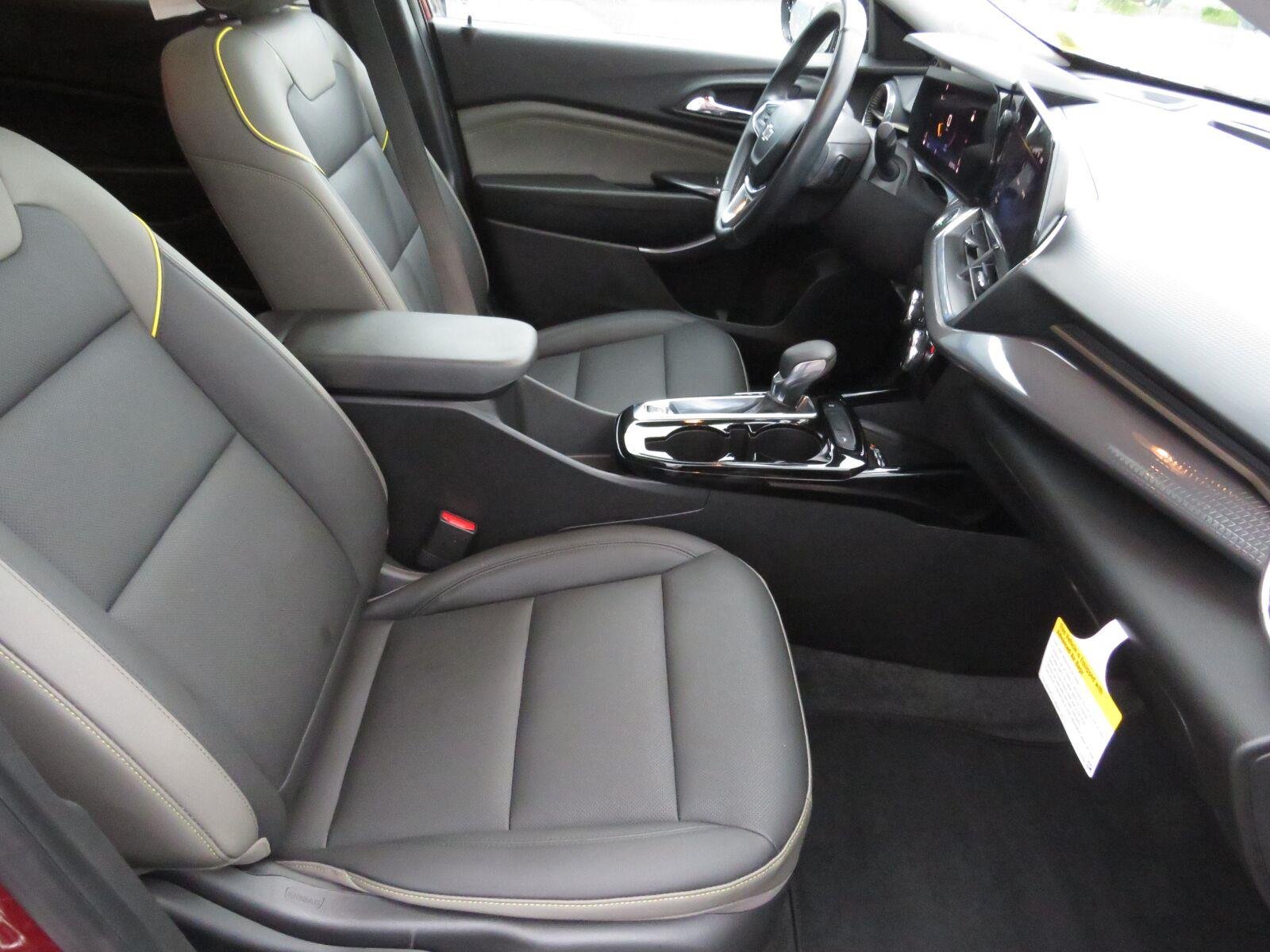 Used 2024 Crimson Metallic Chevrolet ACTIV image 18