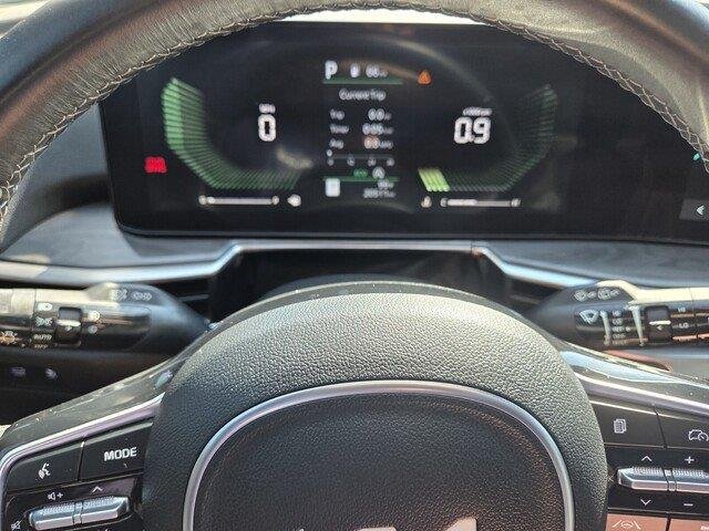 Used 2025 Jungle Green Kia X-Line EX image 15