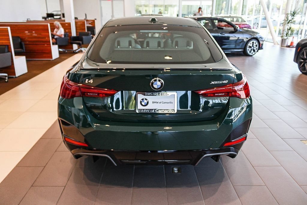 New 2026 Cape York Green Metallic BMW eDrive40 image 5