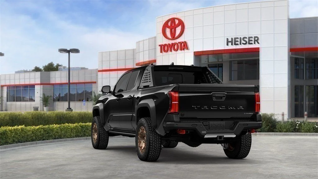 2025 Toyota Tacoma Trailhunter - Photo 7