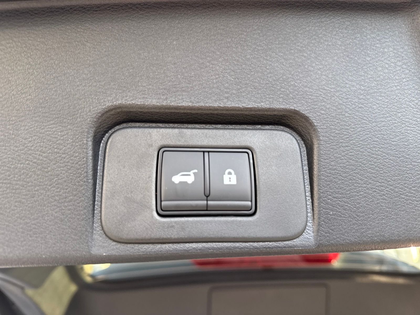 New 2026 Nissan Rogue SV 4D Sport Utility