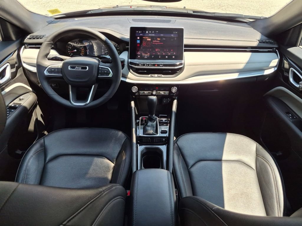 Used 2024 Gray Jeep Limited image 19