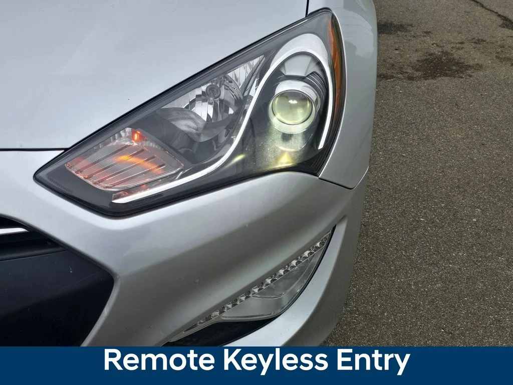 Certified Used 2014 Silver Hyundai 3.8 Ultimate image 8