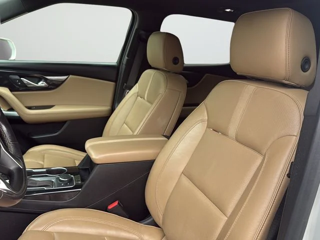 Used 2020 Beige Chevrolet Premier image 10