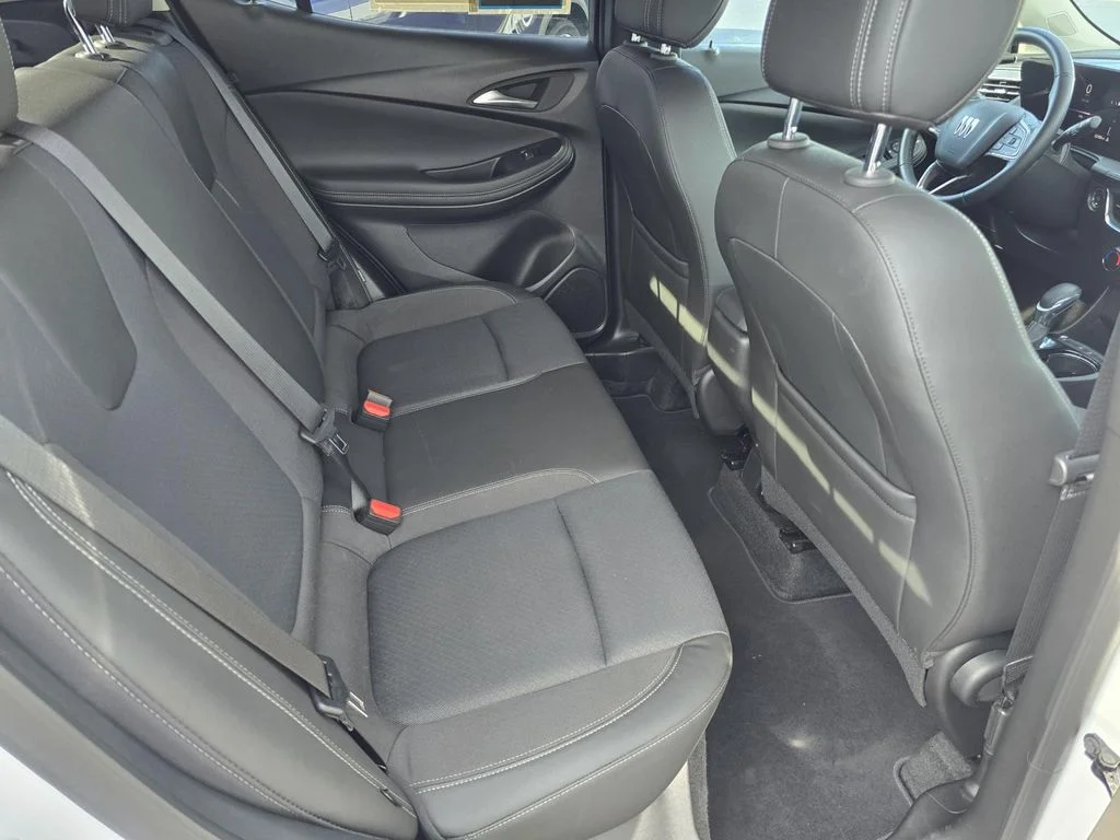 Used 2024 Summit White Buick Preferred image 20