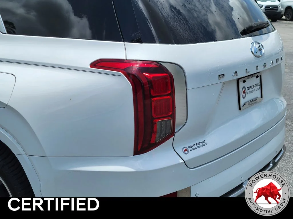Used 2022 White Hyundai Calligraphy image 12