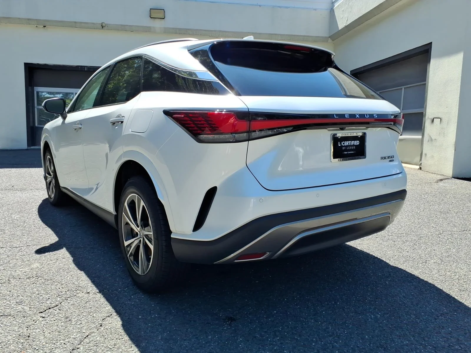 Certified Used 2024 Eminent White Pearl (085) Lexus Base image 21