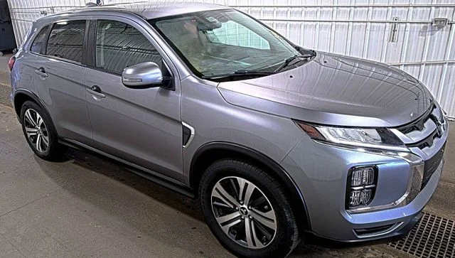 2021 Mitsubishi Outlander Sport 2.0 SE AWC CVT's photo