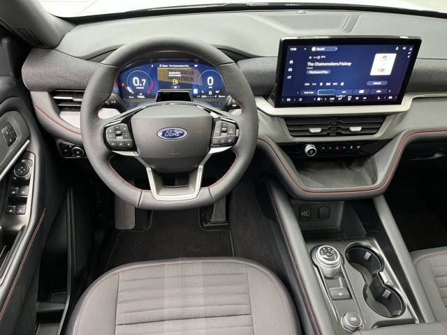 Used 2026 Space White Metallic Ford ST-Line image 16