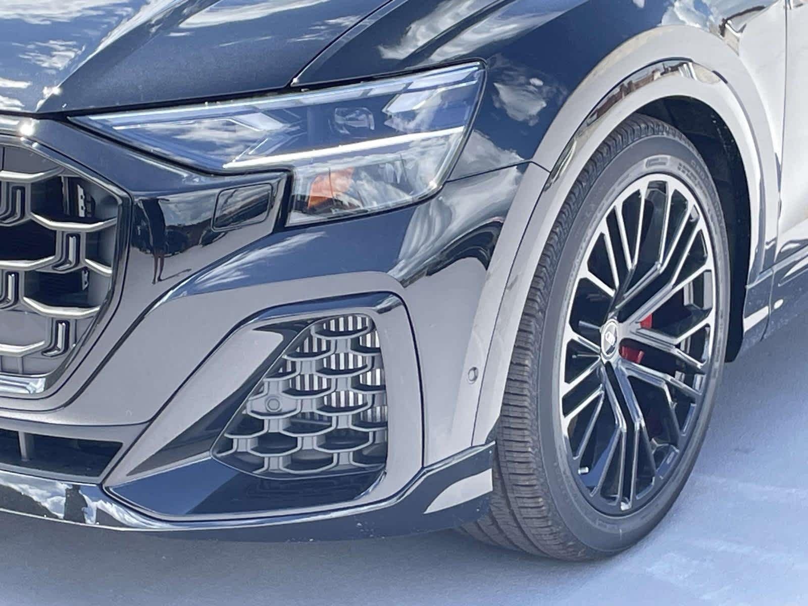 New 2026 0E0E/Black Audi Premium Plus image 13