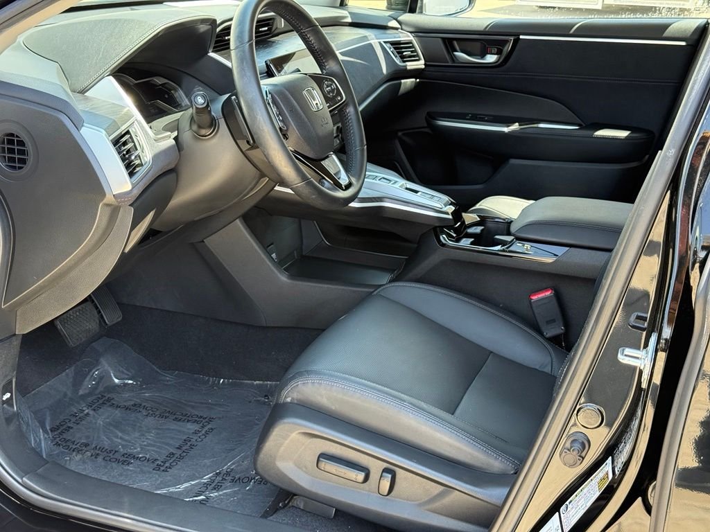Certified Used 2021 Black Honda Touring image 6