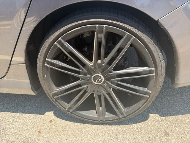 Used 2019 Gray Honda LX image 5