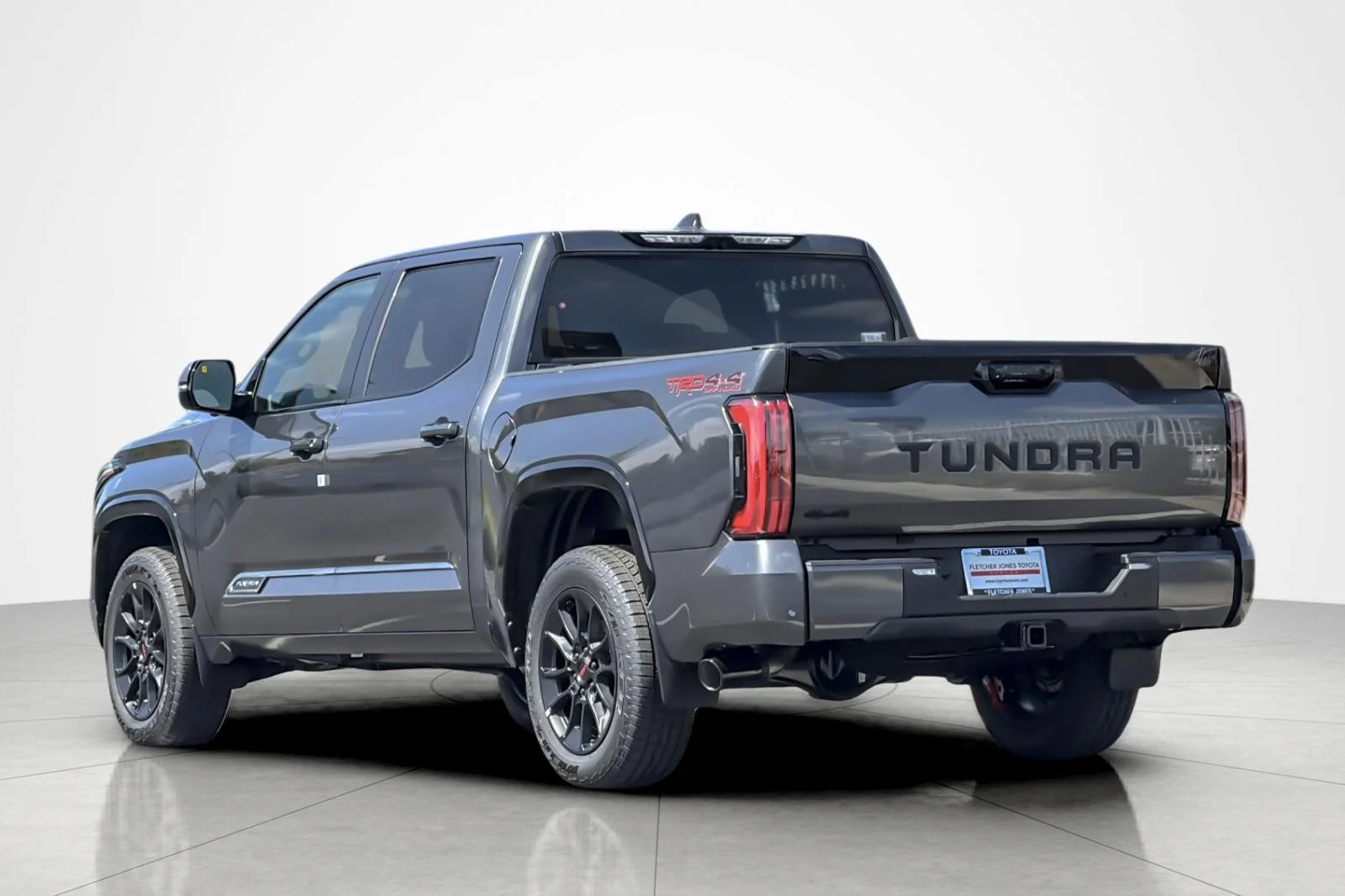 New 2026 Magnetic Gray Metallic Toyota  Platinum image 3