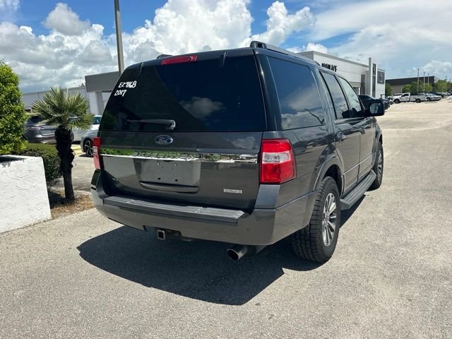 2017 Ford Expedition XLT - Photo 6