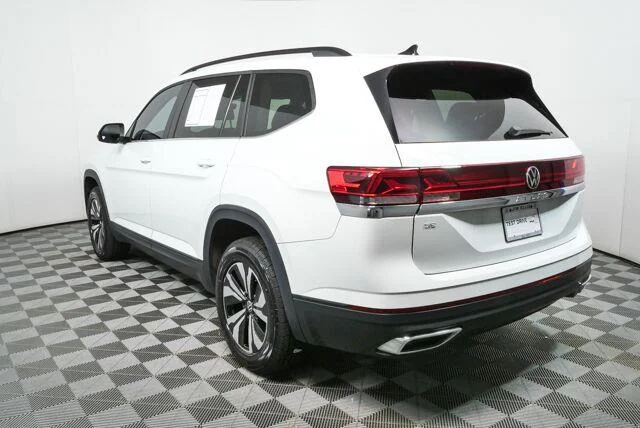 Certified Used 2024 Pure White Volkswagen 2.0T SE image 28