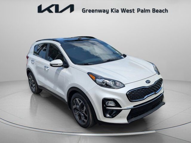 Used 2022 White Kia EX image 1