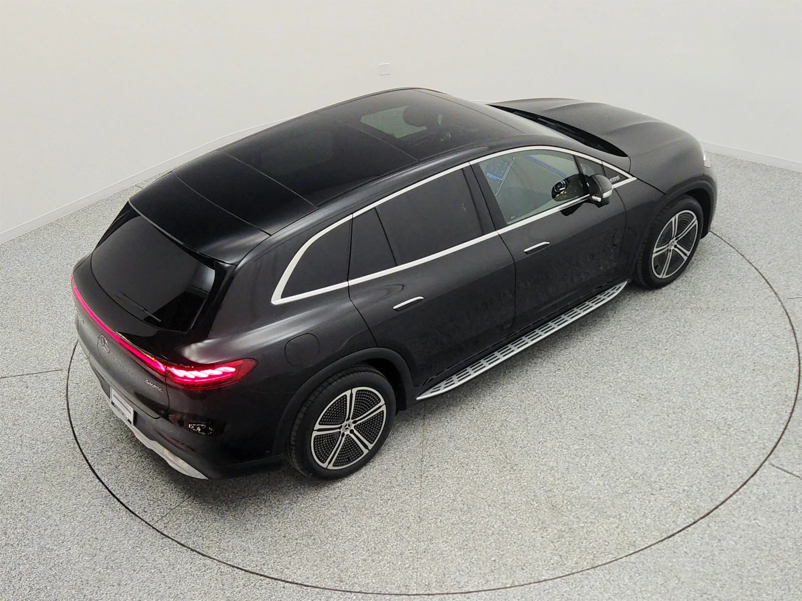 Used 2023 Obsidian Black Metallic Mercedes-Benz EQS 450 4MATIC® SUV image 26