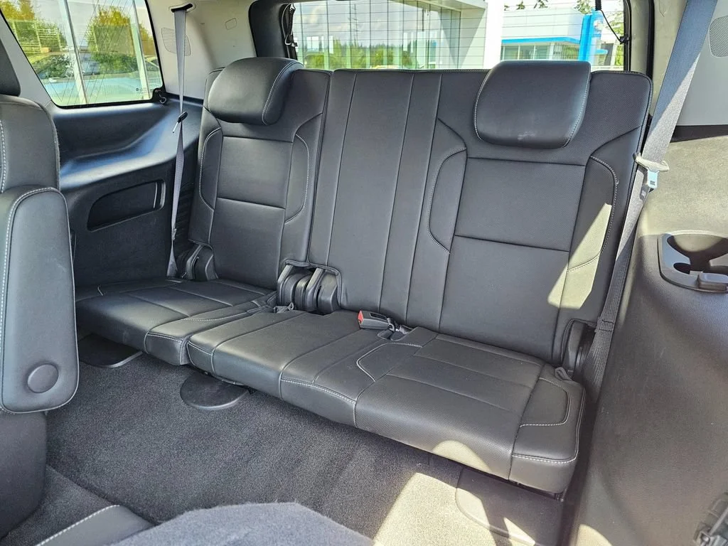 Used 2018 SUMMIT WHITE Chevrolet Premier image 18