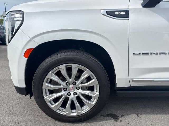 Used 2023 White GMC Denali image 10