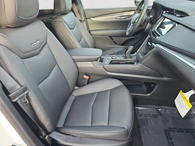 Used 2026 Crystal White Cadillac Luxury image 10