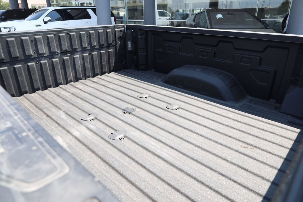 Used 2026 Summit White GMC Denali Ultimate image 22