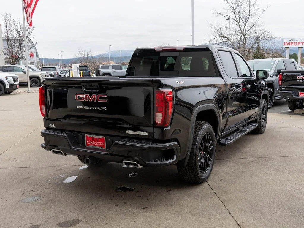 New 2026 Onyx Black GMC Elevation image 7