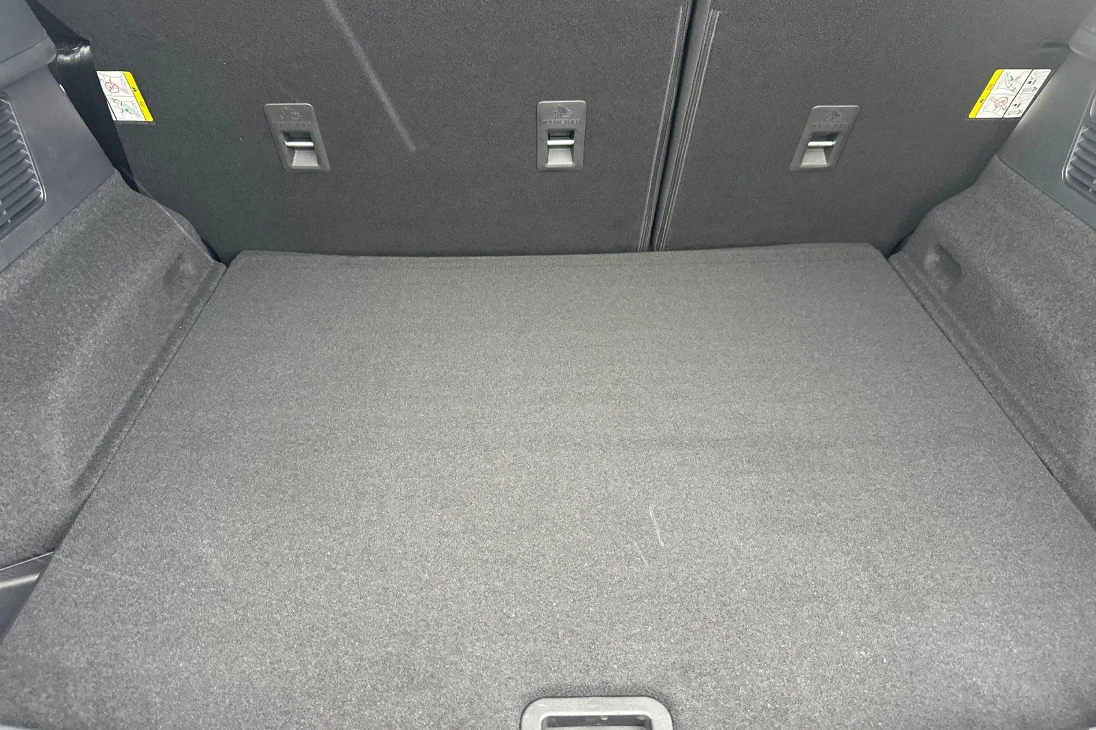 New 2026 Star White Metallic Tri-coat Ford Select image 17