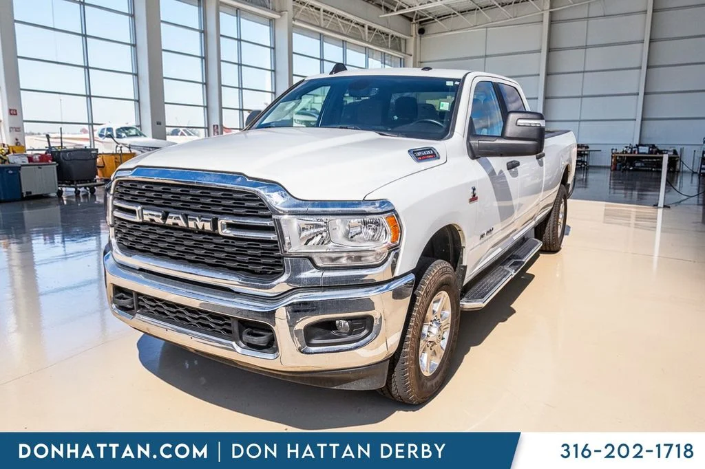 Used 2024 White Ram Big Horn image 33